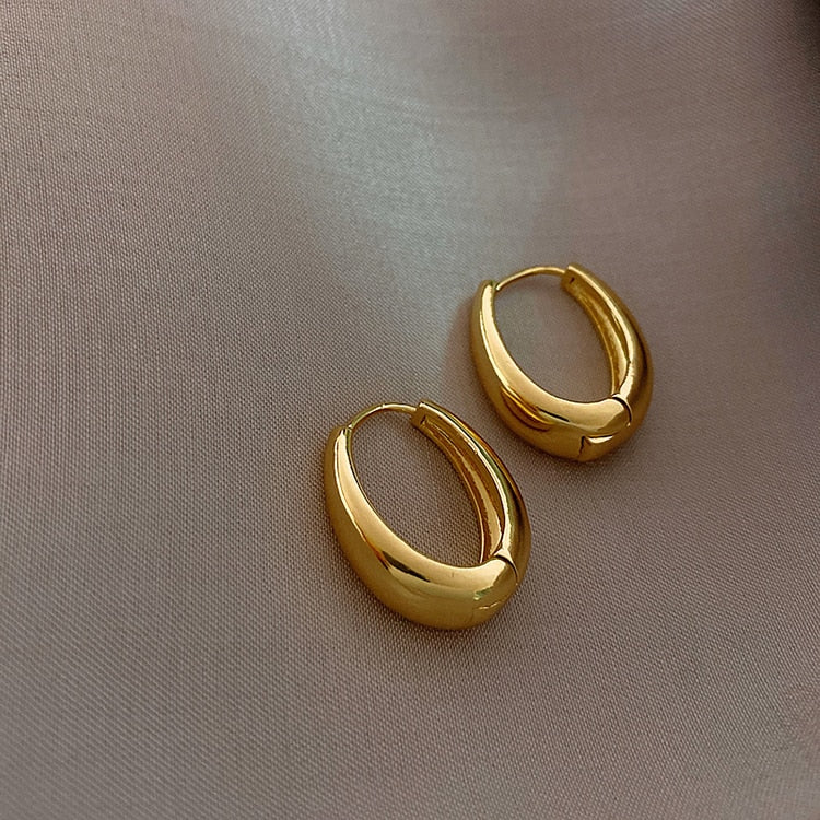 Hoop Earrings.
- Korean Jewelry
- Daily Wear Earrings