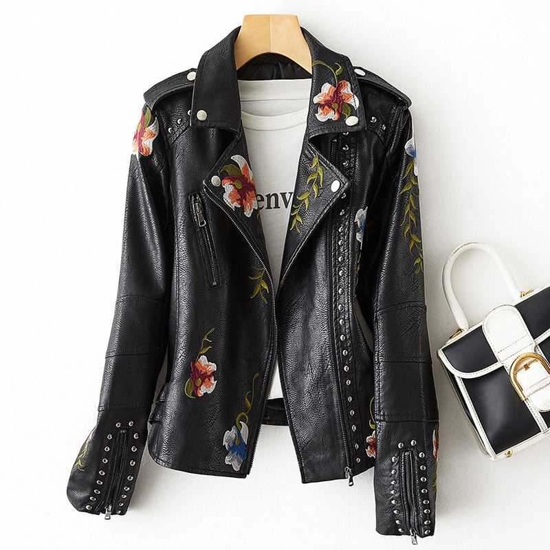 Retro Floral Print Embroidery
-Faux Soft Leather Jacket
-Collar "Pu"
-Punk Outerwear