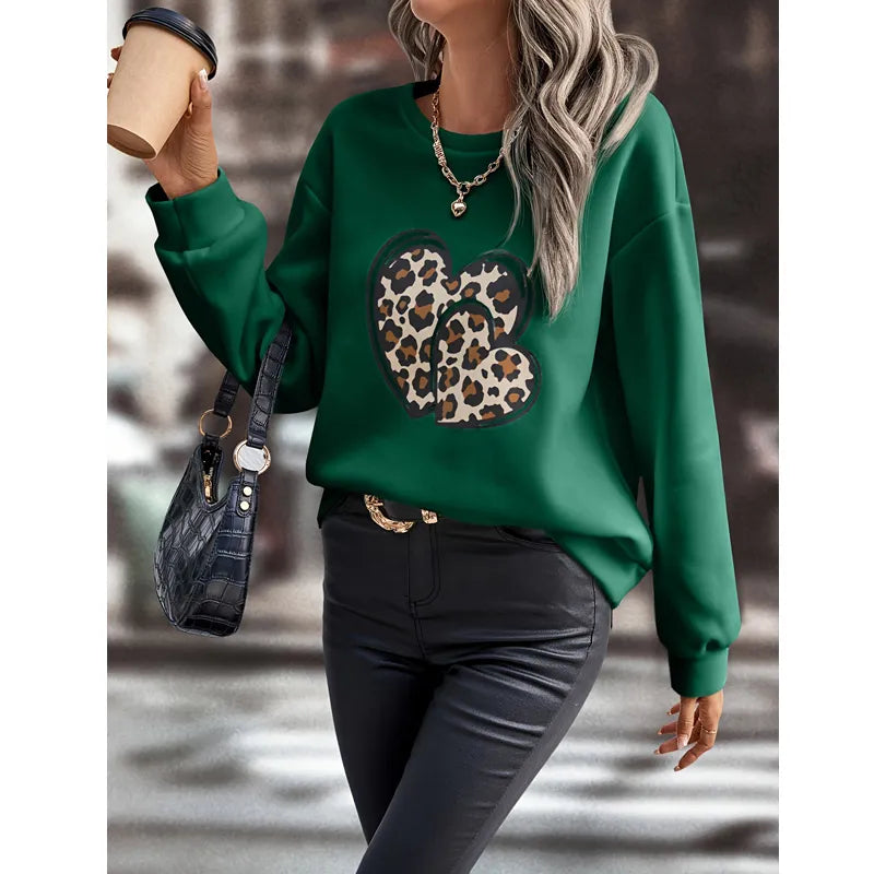 Women Trendy Casual Leopard Heart Graphic Print Streetwear Y2K Sweatshirts Female Autumn Fashion Loose Long Sleeve Pullover Tops