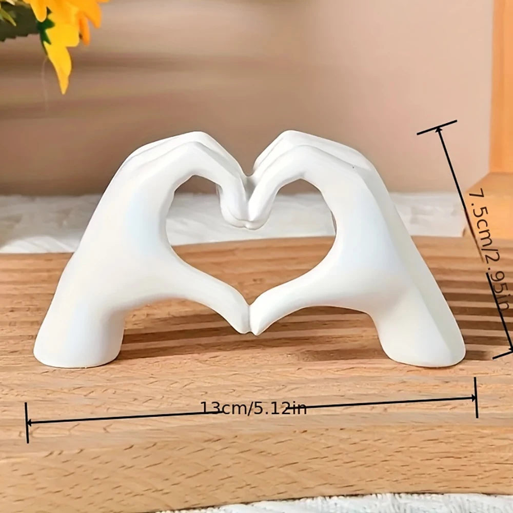 Resin Love Gesture Statues Sculptures Desktop Ornament Sculpture Figurines Nordic Light Luxury Art Crafts Office Home Decoration