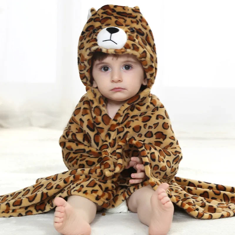 Flannel Infant Gown Loungewear Anime Baby Boy Girl Pajamas Newborn Animal Sleepwear Hooded Bathrobe Towel for Babies 0-24 Months