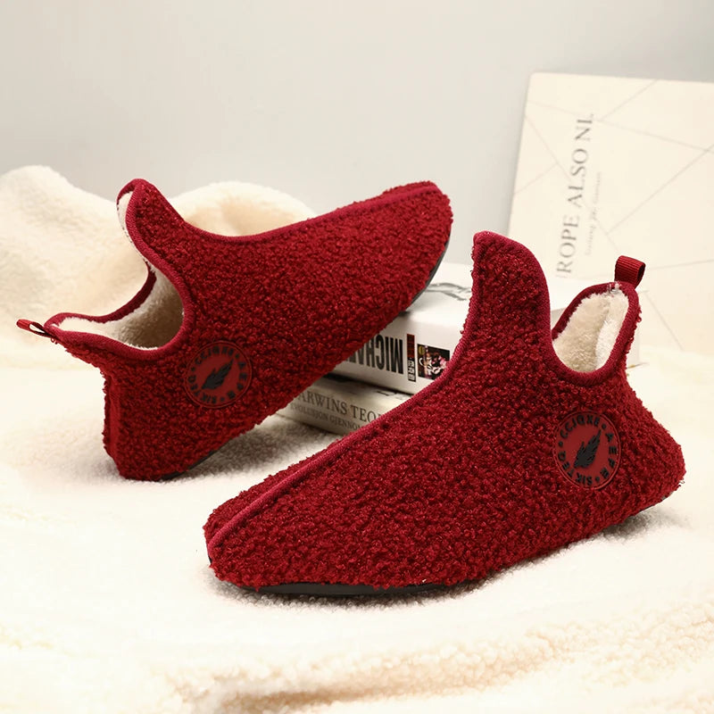 New Men Winter Slippers High Quality Light Weight Disign Shoes Fashion Women Plush Slipper Warm Slip on Casual Shoe for Couples