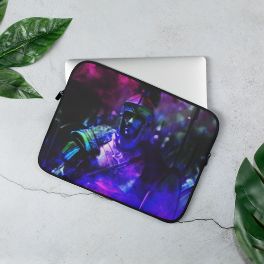 Hearst of War laptop Sleeve