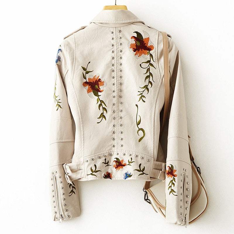 Retro Floral Print Embroidery 
-Faux Soft Leather Jacket 
-Collar "Pu" 
-Punk Outerwear