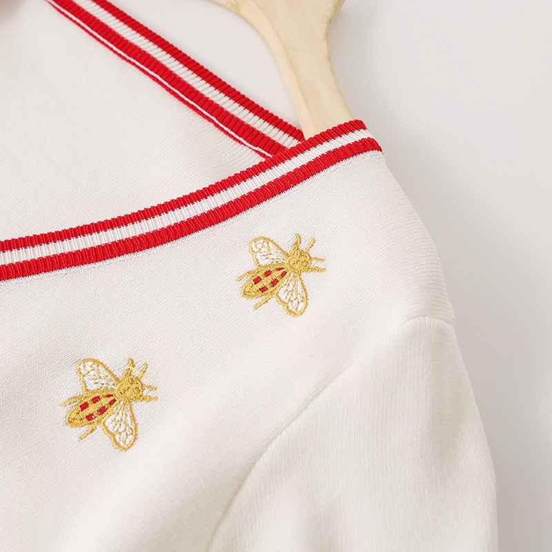 Designer Bee Embroidery Cardigan 
-Long Sleeve 
-Single Button 
-Knitted