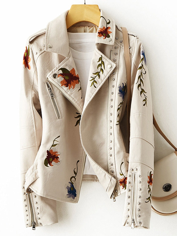 Retro Floral Print Embroidery 
-Faux Soft Leather Jacket 
-Collar "Pu" 
-Punk Outerwear